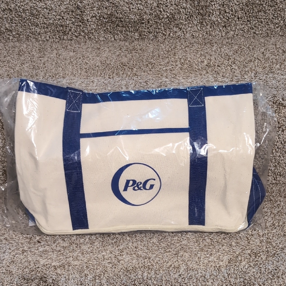 P&G Canvas Tote Bag with Cooler Section
